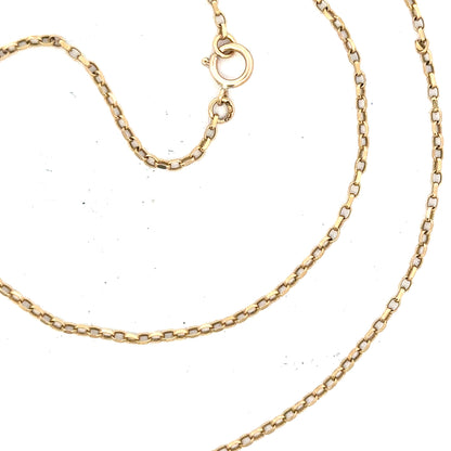 9ct yellow gold chain weighing 2.4g, displayed with a close-up view of its links and polished finish.