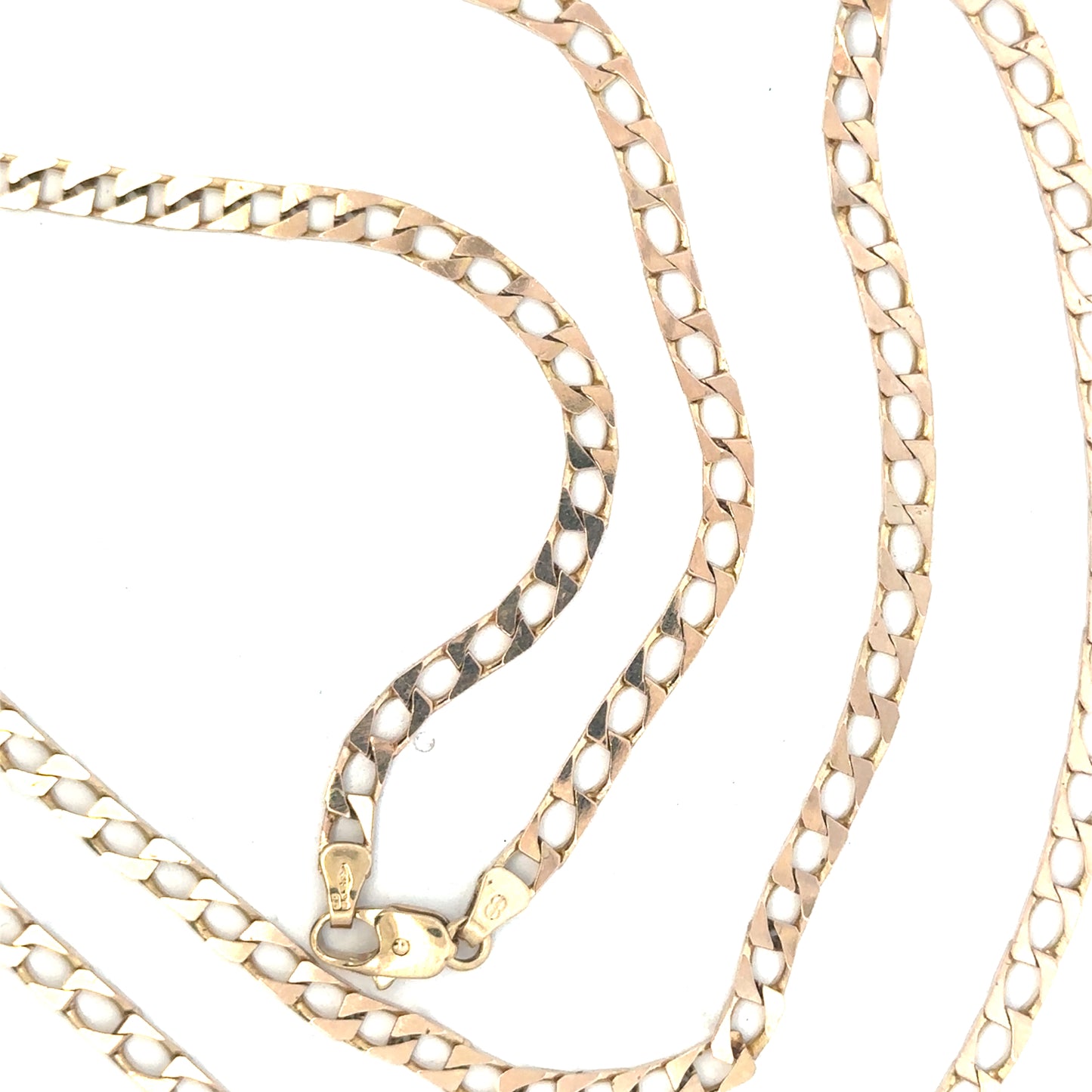 9ct yellow gold chain weighing 20.9g, unbranded, with a close-up view of the chain's links and craftsmanship.
