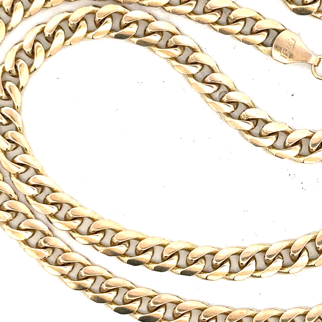 9ct yellow gold chain weighing 22.7g, featuring a classic link design, unbranded jewelry for elegant wear