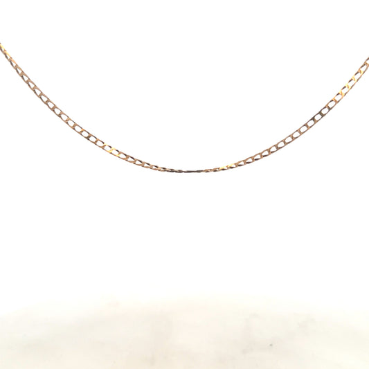 9ct yellow gold chain weighing 3.1g, unbranded, with a classic link design, shown in a close-up view.