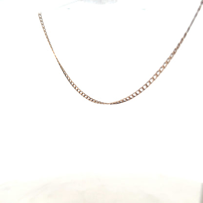 9ct yellow gold chain weighing 3.1g, unbranded, with a classic link design visible in the image.