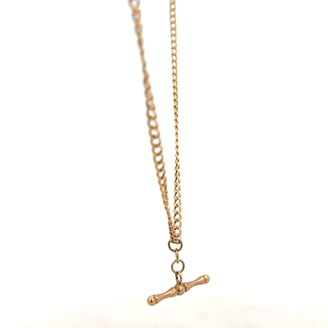 9ct yellow gold chain weighing 3.7g, unbranded, with a delicate link design, shown on a plain white background.