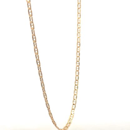9ct yellow gold chain weighing 3.7g, unbranded, with a detailed close-up showing its fine links and polished finish.