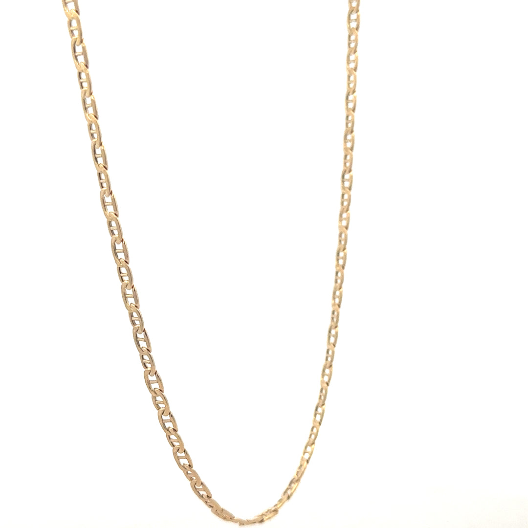 9ct yellow gold chain weighing 3.7g, featuring a classic link design, unbranded jewelry accessory.