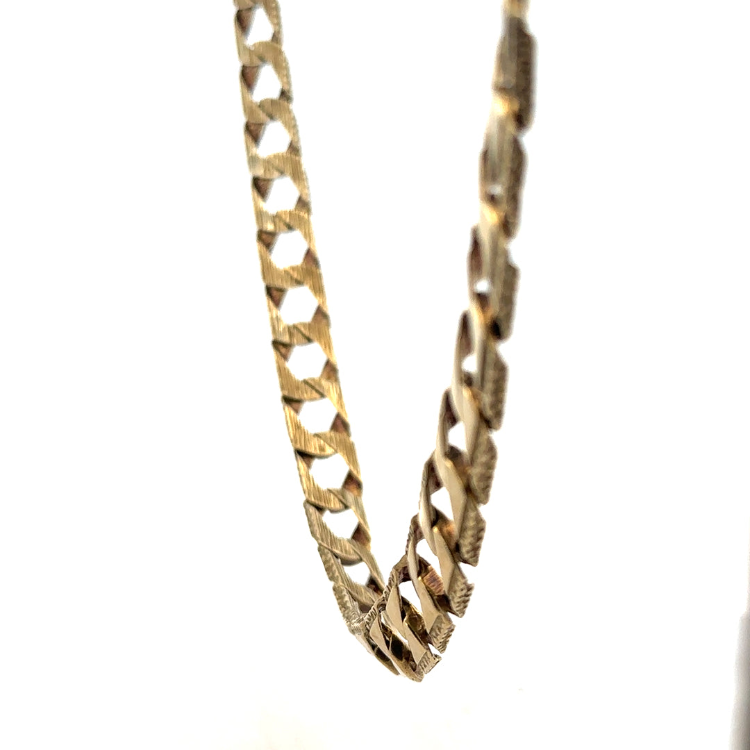 9ct yellow gold chain weighing 61.2g, featuring a classic link design, unbranded jewelry photograph.