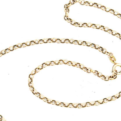 9ct yellow gold chain featuring a sleek design, weighing 7.2 grams, with a polished finish and secure clasp.