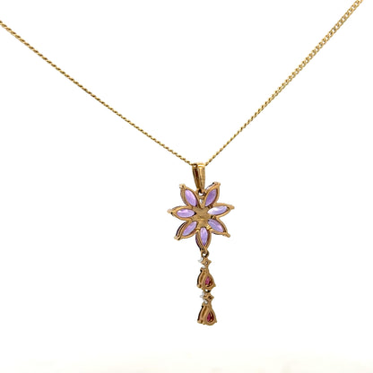 9ct yellow gold chain with pendant, 4g, unbranded jewelry featuring a delicate design and polished finish.