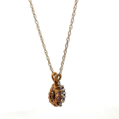 9ct yellow gold chain with pendant, weighing 1.9g, featuring a simple design, unbranded jewelry accessory.