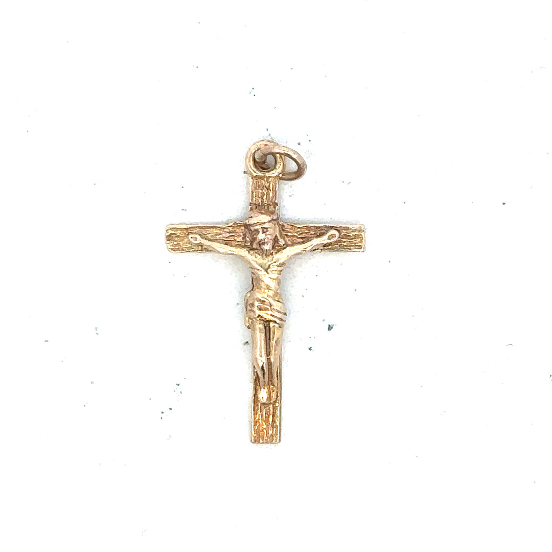 9ct yellow gold cross pendant weighing 1.6g, unbranded, with detailed design visible in the image.
