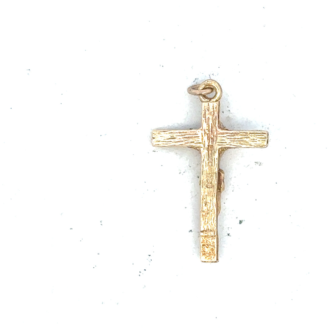 9ct yellow gold cross pendant weighing 1.6g, unbranded jewelry with detailed craftsmanship and classic religious design.