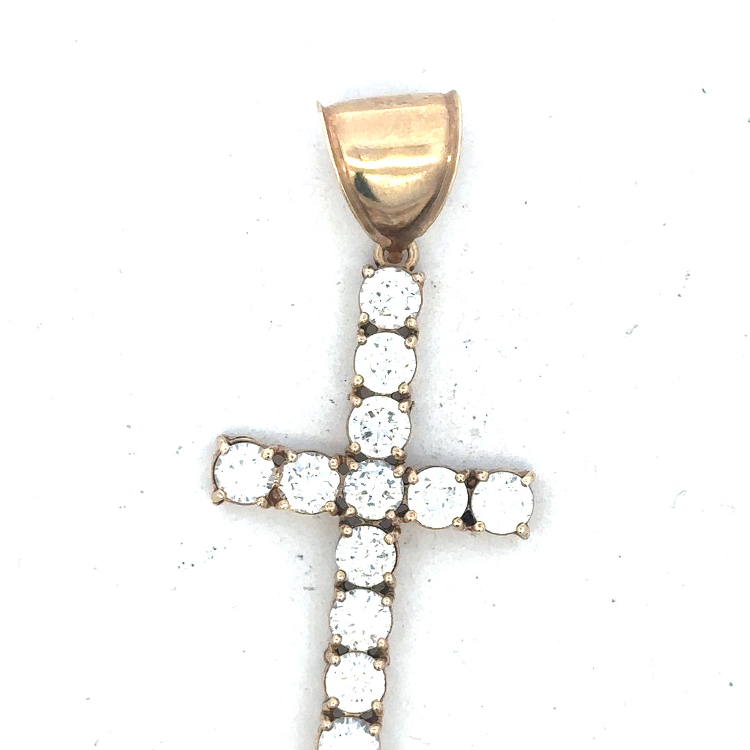 9ct yellow gold cross pendant weighing 5.1g, featuring a simple and elegant design, perfect for necklace jewelry.