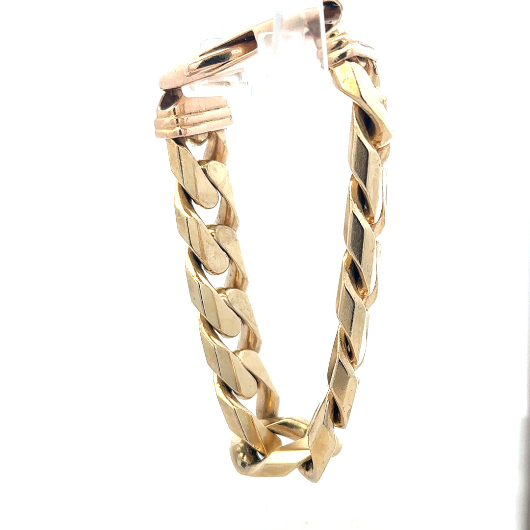 9ct yellow gold curb bracelet weighing 127g, featuring classic interlinked chain design, unbranded jewelry accessory.