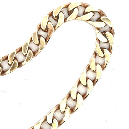 9ct yellow gold curb bracelet, unbranded, 20g weight, showcasing a classic chain design with polished finish.