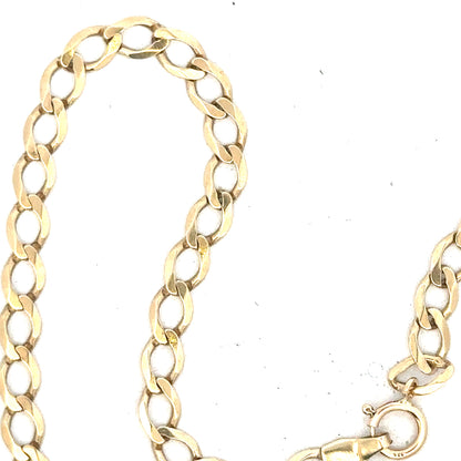 9ct yellow gold curb bracelet weighing 3.9g, unbranded, with a classic link design displayed in the image.