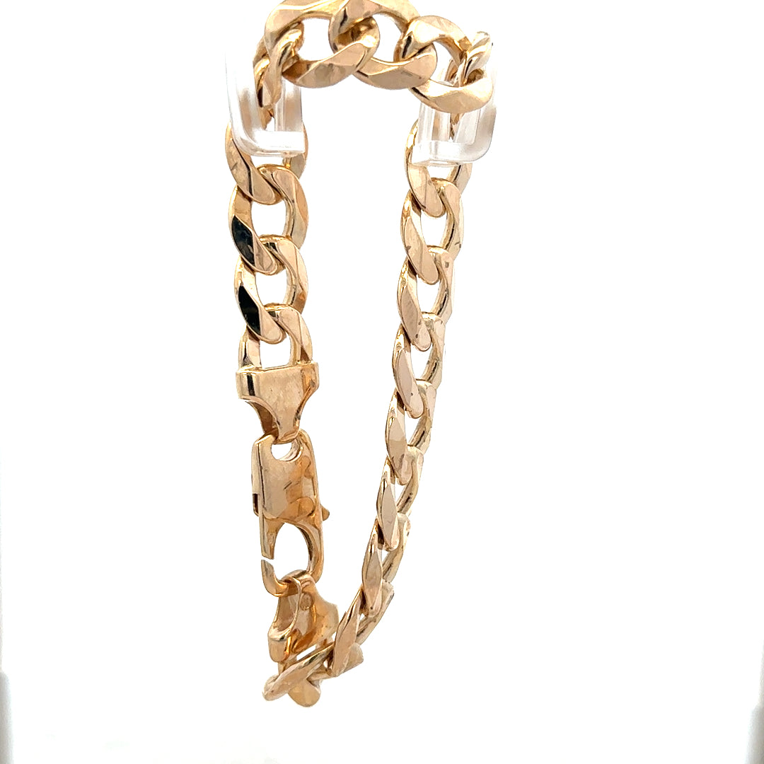 9ct yellow gold curb bracelet weighing 47.5g, unbranded, with a classic linked chain design displayed in the image.