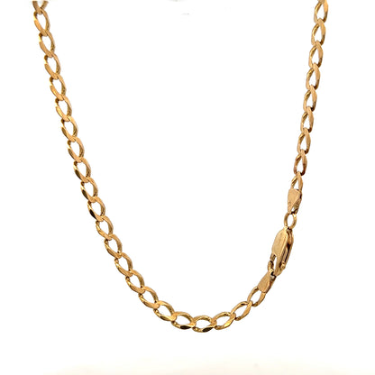 9ct yellow gold curb bracelet weighing 7.6g, featuring classic linked design and polished finish.