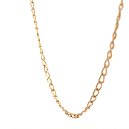 9ct yellow gold curb chain weighing 13.2g, featuring classic interlinked design and polished finish.