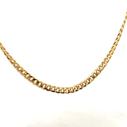 9ct yellow gold curb chain weighing 14.6g, featuring classic linked design, unbranded jewelry accessory.