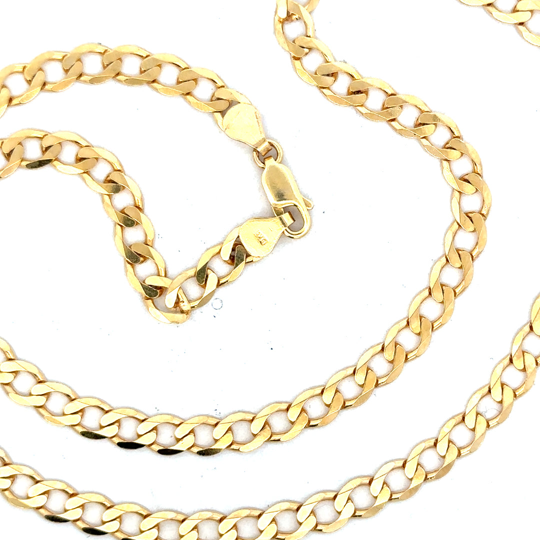 9ct yellow gold curb chain weighing 14.7g, unbranded jewelry accessory, with detailed links and polished finish.