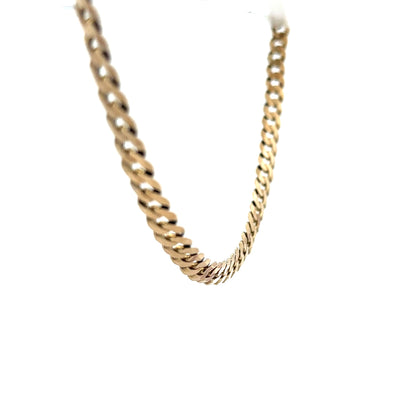 9ct yellow gold curb chain with a 25.4g weight, showcasing a classic jewelry design and polished finish.