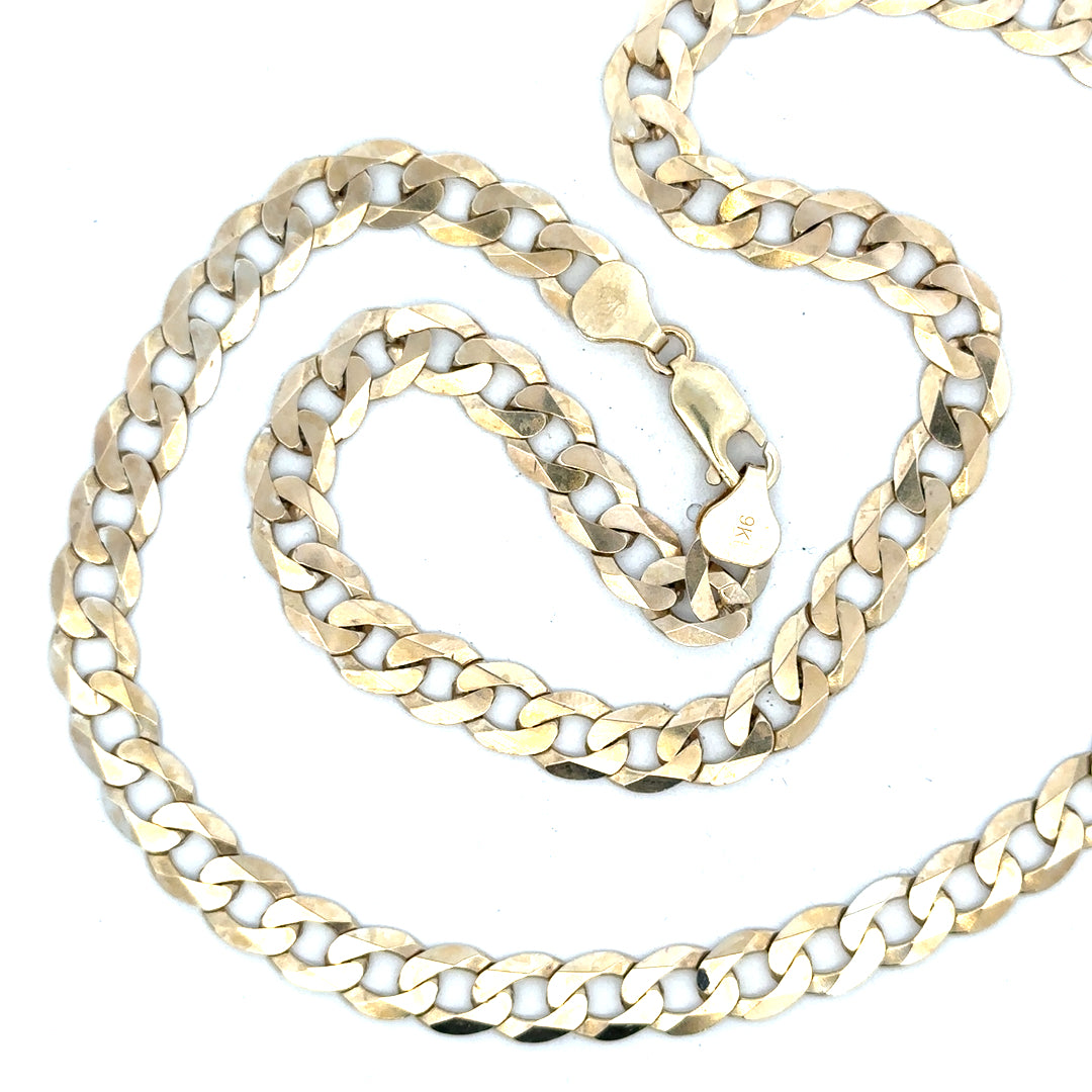 9ct yellow gold curb chain weighing 25.8g, unbranded jewelry accessory with a classic linked design.