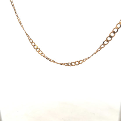9ct yellow gold curb chain weighing 8.5g, unbranded, with a classic linked design suitable for jewelry or pendant wear