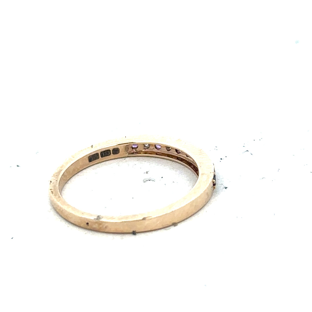 9ct yellow gold ring with diamond and amethyst gemstones, size N, featuring a detailed jewelry design.