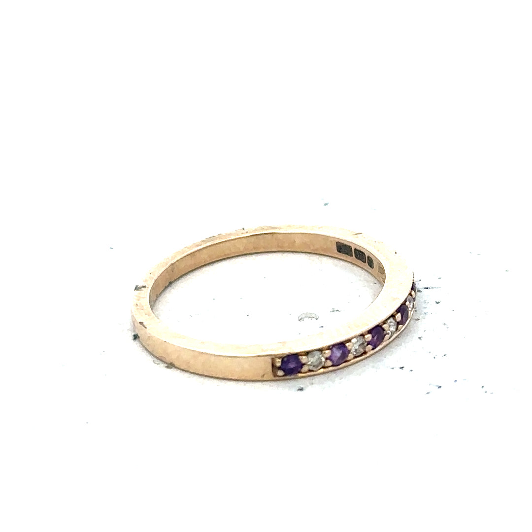 9ct yellow gold diamond and amethyst ring, size N, featuring a central amethyst gemstone and diamond accents.