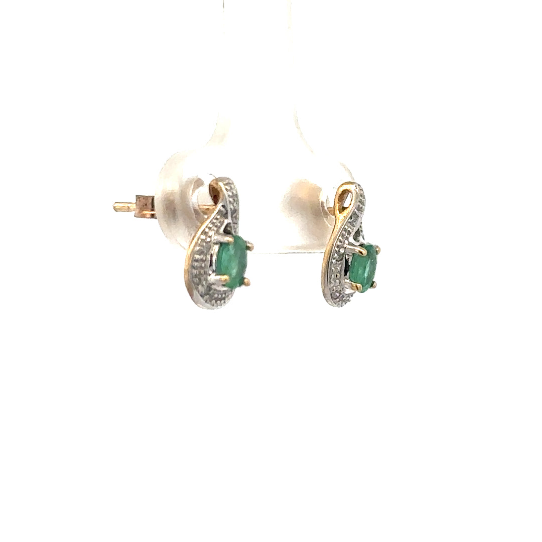 9ct yellow gold earrings with diamonds and emeralds, featuring a delicate design and weighing 1.2g.