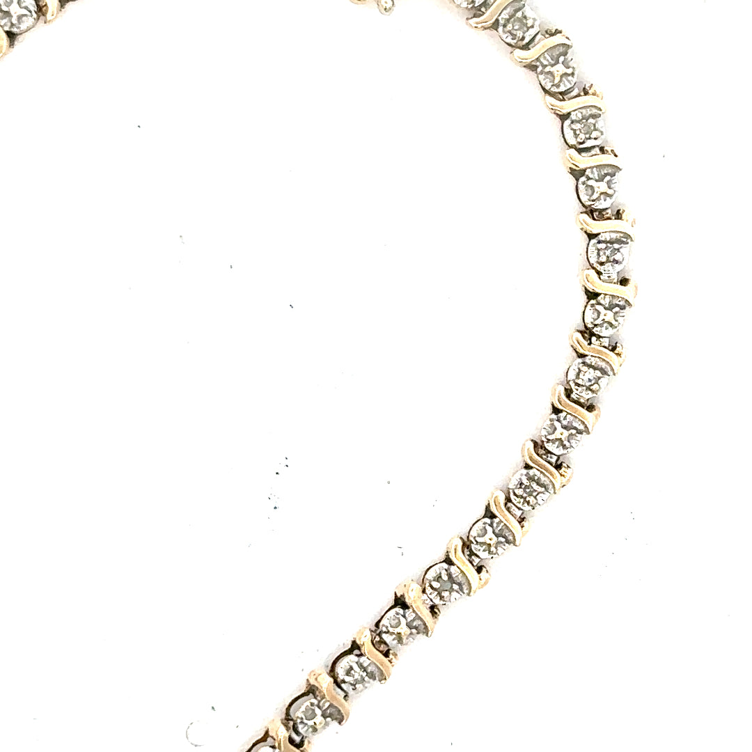 9ct yellow gold diamond bracelet weighing 5g, featuring sparkling diamonds and elegant design, unbranded jewelry accessory.