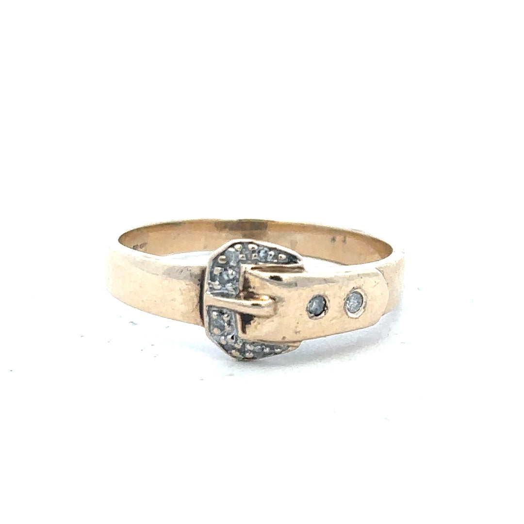 9ct yellow gold diamond buckle ring, size R, featuring a sparkling diamond accent and a stylish gold buckle design.