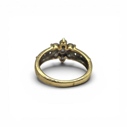 9ct yellow gold diamond cluster ring with sparkling diamonds, showcasing a elegant design and craftsmanship.