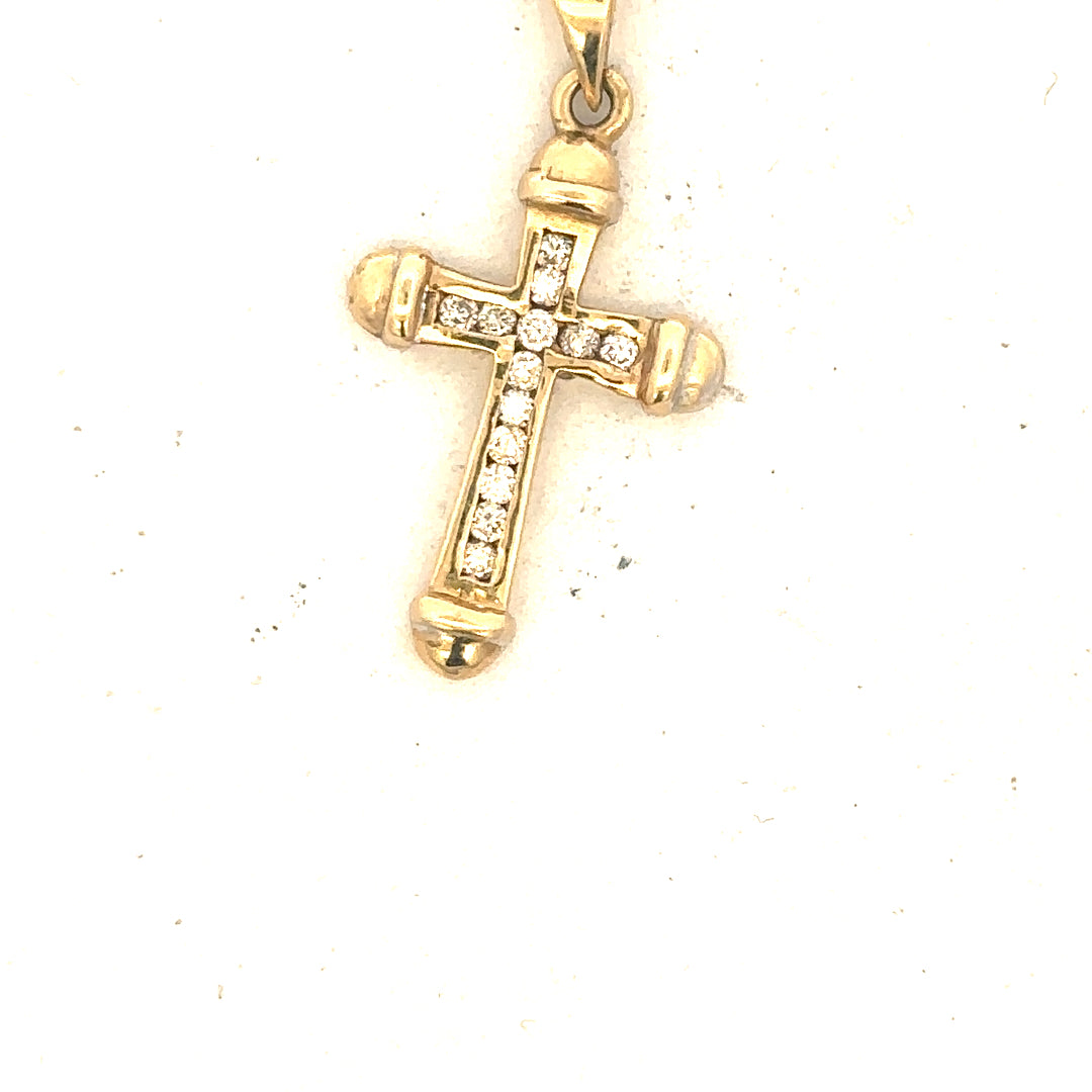 9ct yellow gold diamond pendant weighing 1.7g, featuring a sparkling diamond setting, unbranded jewelry piece.