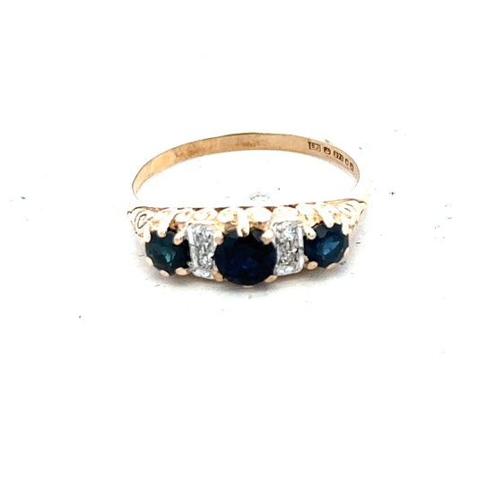 9ct yellow gold diamond ring in size M with a sparkling diamond, showcasing elegant jewelry design.