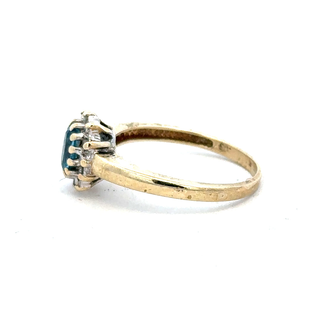 9ct yellow gold diamond ring in size M with sparkling diamonds, showcasing elegant craftsmanship and classic design.