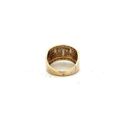 9ct yellow gold diamond ring in size M with sparkling diamonds, showcasing elegant jewelry craftsmanship.
