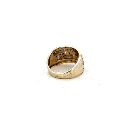 9ct yellow gold diamond ring in size M with sparkling diamonds, featuring a sleek and elegant design.