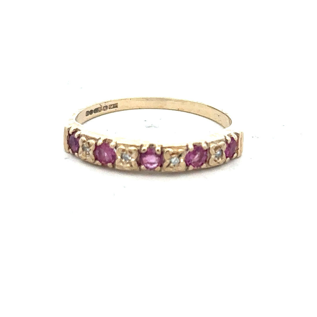 9ct yellow gold diamond ring in size N, featuring a sparkling diamond setting on an elegant band.