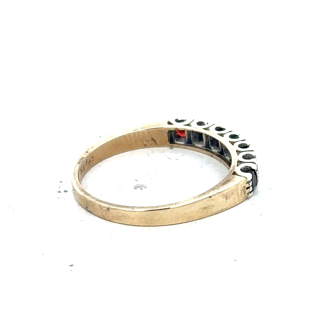 9ct yellow gold diamond ring in size O featuring a central diamond, unbranded jewelry image.