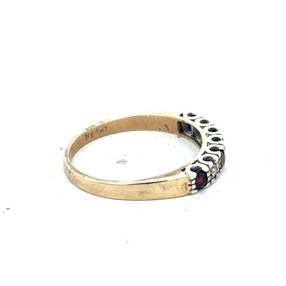 9ct yellow gold diamond ring in size O with a sparkling central diamond and elegant band design.