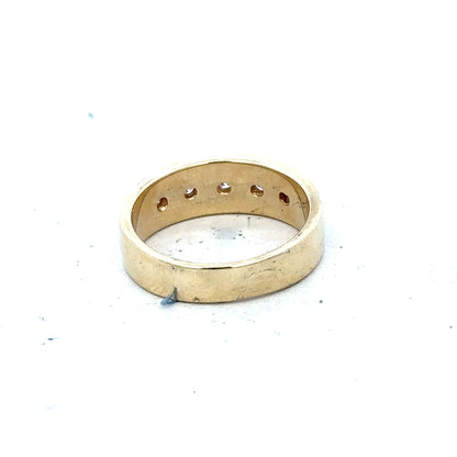 9ct yellow gold diamond ring in size O with sparkling diamonds, unbranded, showcasing the elegant jewelry design.