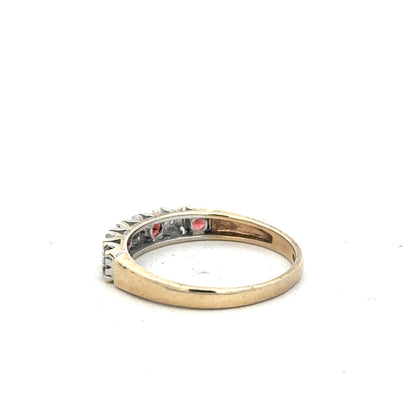 9ct yellow gold diamond ring in size O 1/2 with sparkling diamonds, featuring a classic design and elegant craftsmanship.