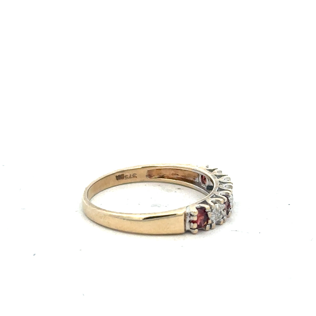 9ct yellow gold diamond ring size O1/2 with sparkling diamonds, elegant jewelry piece showcasing fine craftsmanship.