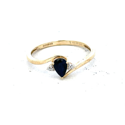 9ct yellow gold diamond ring in size P with sparkling diamonds, showcasing elegant craftsmanship and luxurious design.