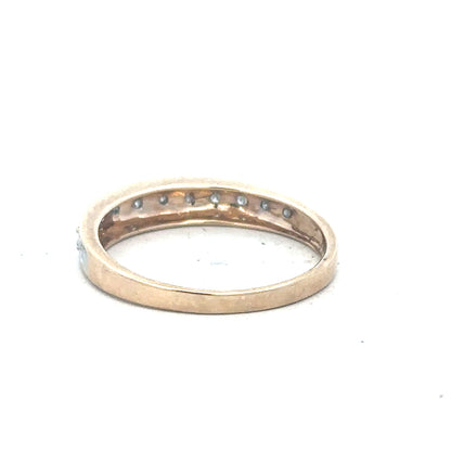 9ct yellow gold diamond ring with a sparkling central stone, size Q, featuring a classic and elegant design.