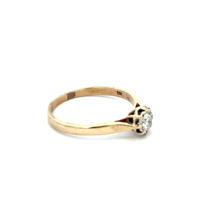 9ct yellow gold diamond ring in size R with sparkling diamonds, showcasing elegant jewelry craftsmanship.