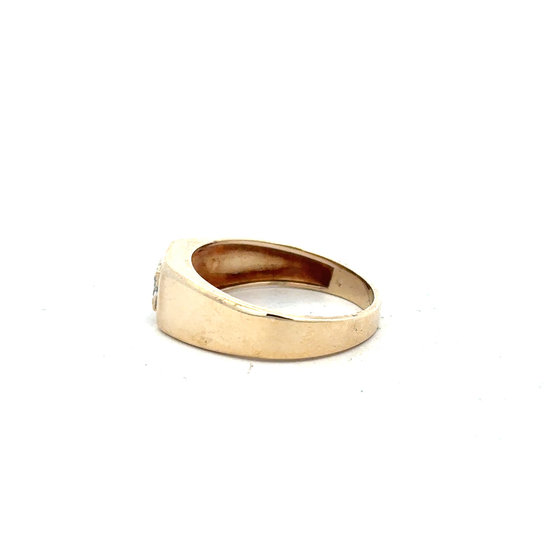 9ct yellow gold diamond ring in size T with sparkling diamonds, featuring a classic and elegant design.