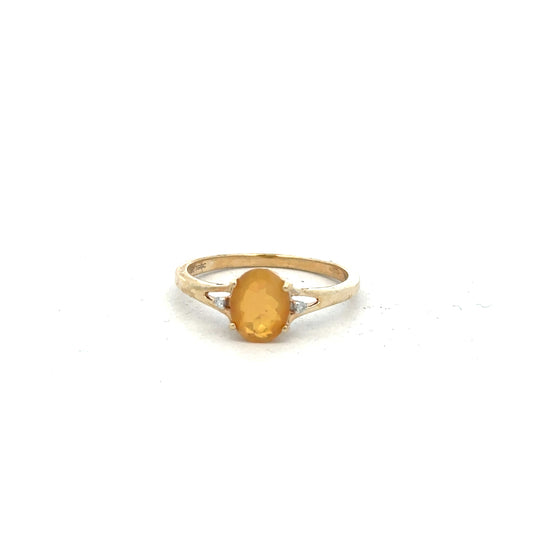 9ct yellow gold diamond ring size T1/2 with a sparkling diamond, showcasing elegant jewelry craftsmanship.