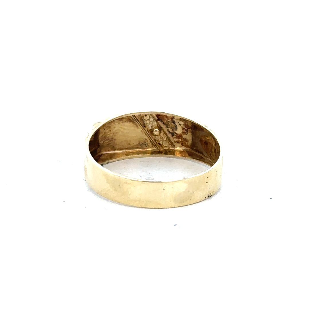 9ct yellow gold diamond ring in size V with sparkling diamonds, unbranded jewelry accessory.