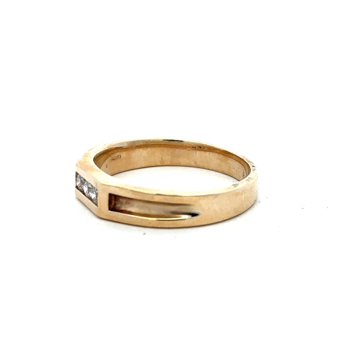 9ct yellow gold diamond ring in size Y with sparkling diamonds, featuring a sleek and elegant design.